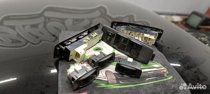 Блок управления стеклоподъемниками Toyota BB ncp