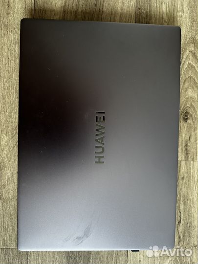 Продаю новый ноутбук