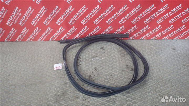 Уплотнитель багажника LADA Granta FL 21127 2019