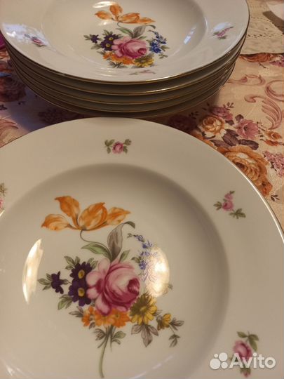 Глубокие суповые тарелки