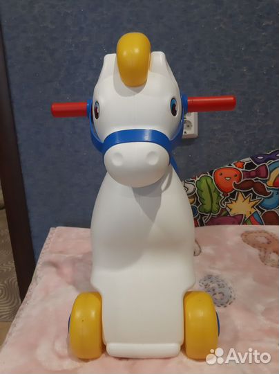 Лошадка каталка