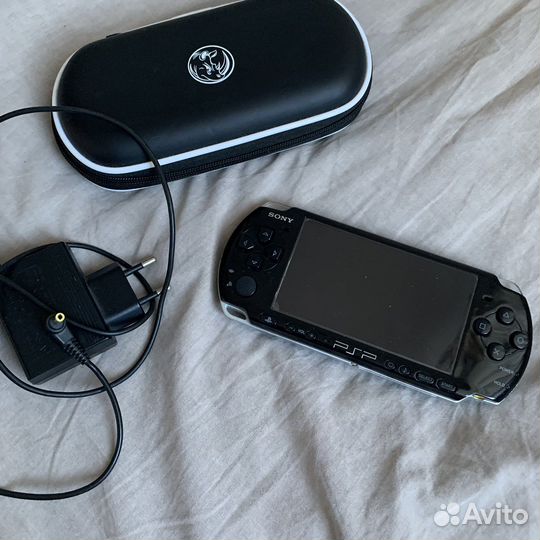 Sony PSP 3006 + 8GB