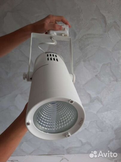 Трековый светильник Artlight