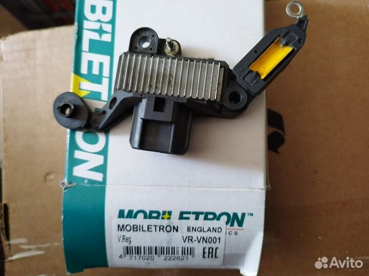 Регулятор напряжения