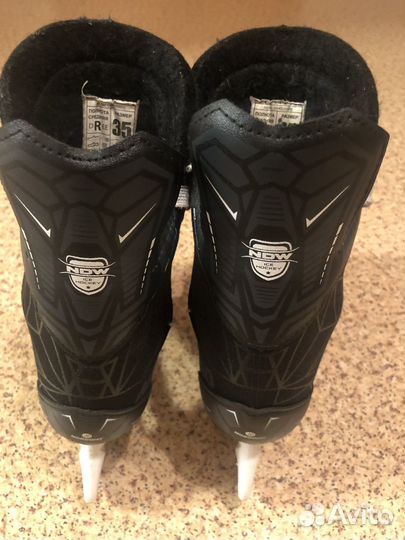 Коньки хоккейные 37 размер