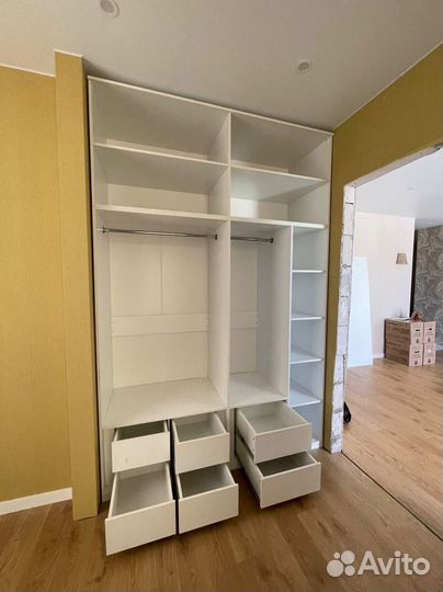 Шкаф для одежды