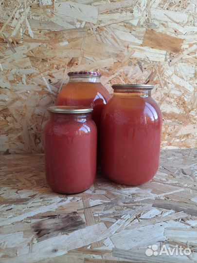 Сок томатный, компот, варенье