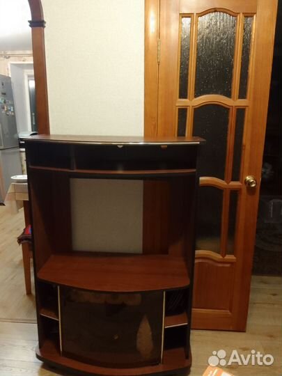 Тумба под телевизор