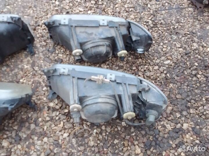 Фара левая правая VW Passat B3