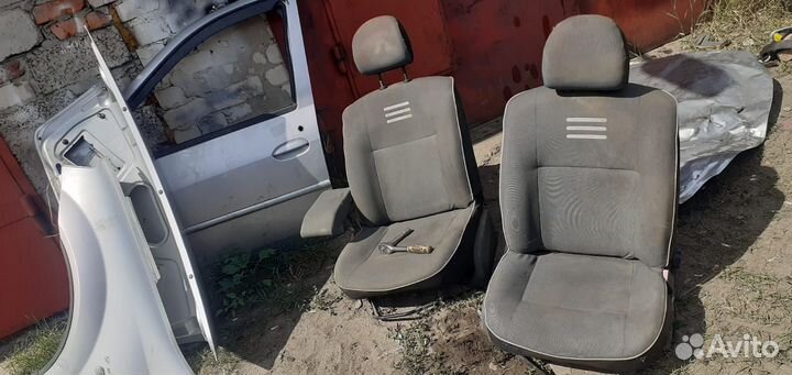 Подрамник Renault logan