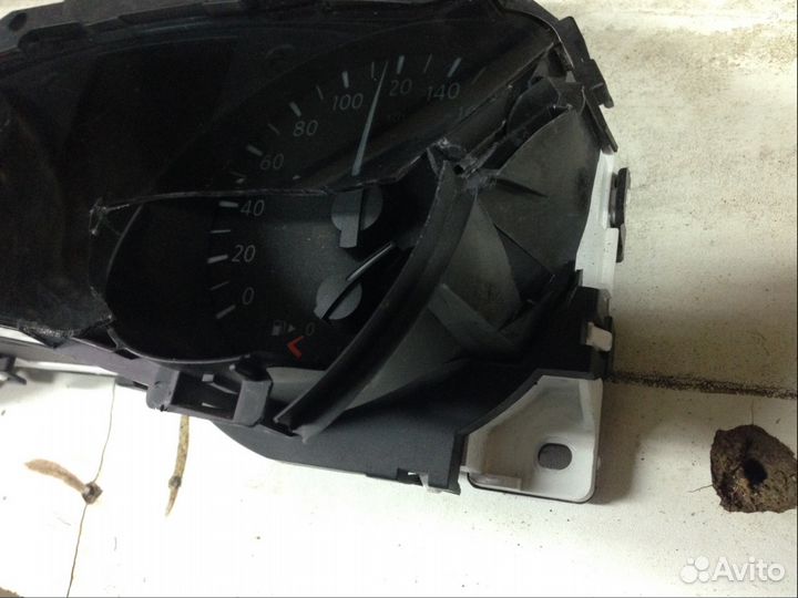 Панель приборов Nissan X-Trail T 32