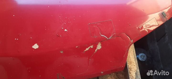 Капот на toyota sienta