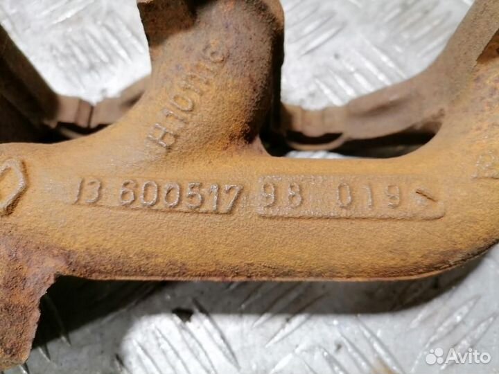 Коллектор выпускной Renault Scenic 2003 2009