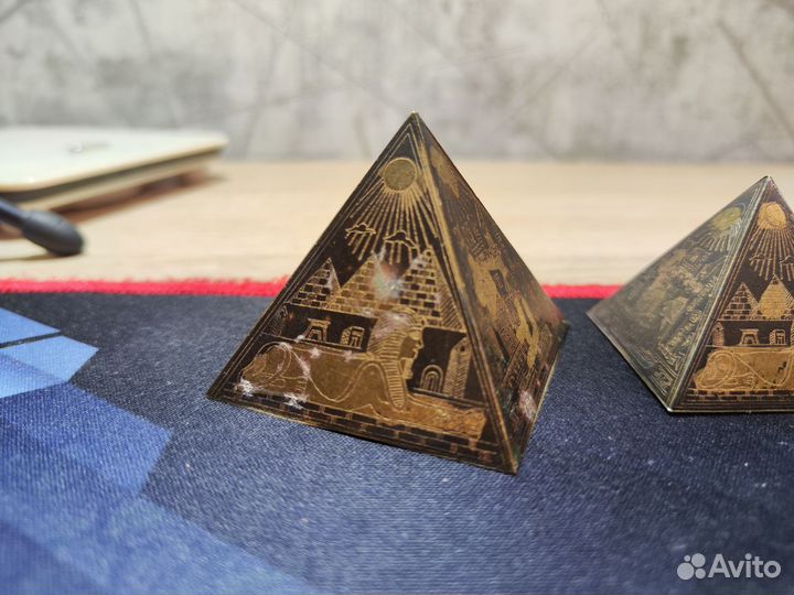 Египетские пирамиды латунь