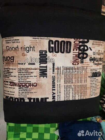 Подушки для дивана большие