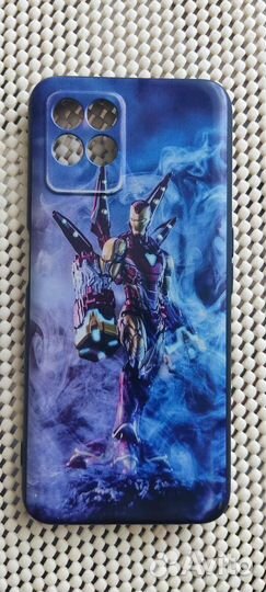 Чехлы на телефоны