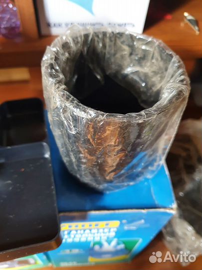 Канцелярские принадлежности, канцелярка