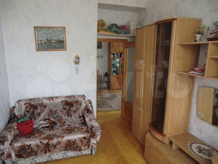 Комната 16 м² в 4-к., 5/6 эт.