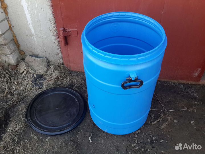 Пластиковые бочки 120 литров