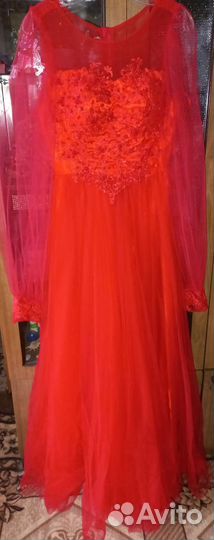 Платье на выпускной в пол