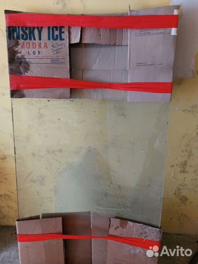 Стекло на холодильную витрину