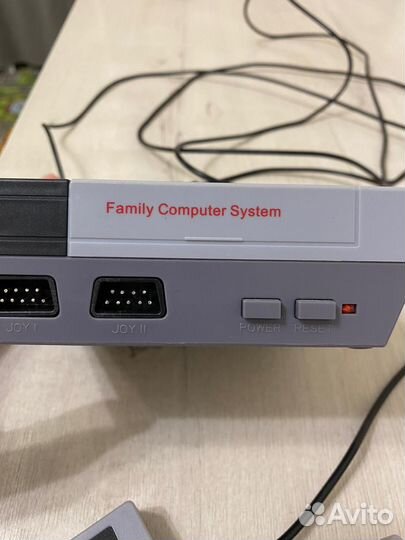 Игровая приставка dendy