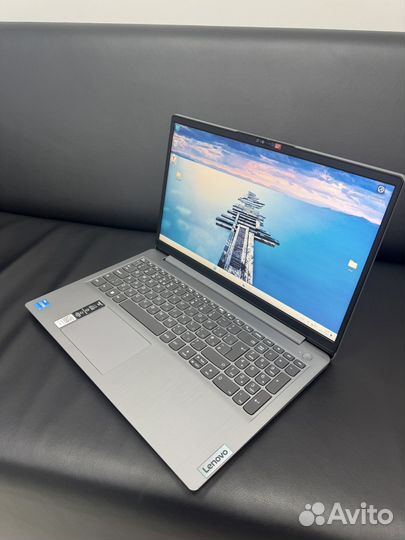 Lenovo IdeaPad 3 15ITL6 82H801W7UE