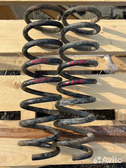 Пружина передняя mercedes benz C-class W202