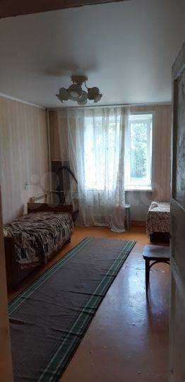 4-к. квартира, 70 м², 2/9 эт.