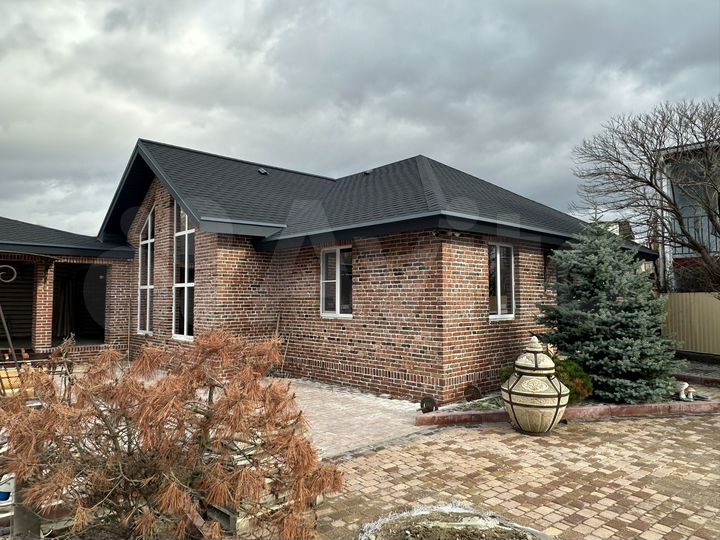 Дом 165 м² на участке 9 сот.