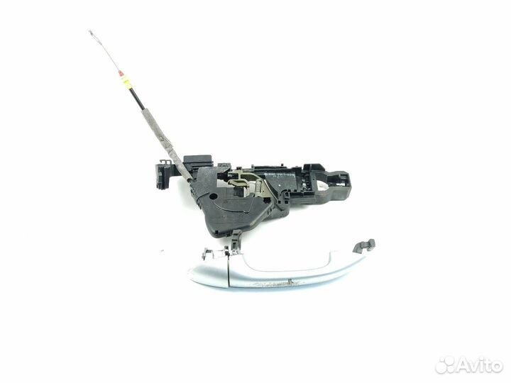 Ручка наружная двери задней левой Mercedes-Benz