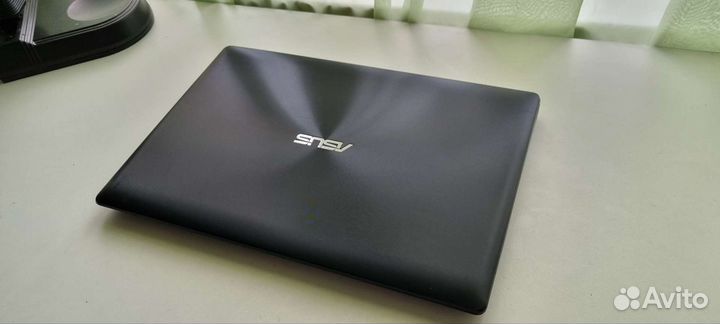 Быстрый asus X553 SSD120 GB /4GB / акб 3 часа