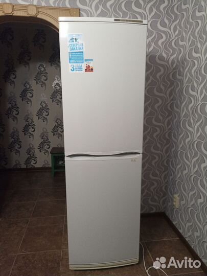 Холодильник атлант бу двухкамерный