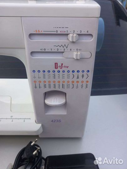 Швейная машина Janome бу 423s