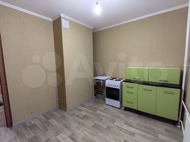 3-к. квартира, 74 м², 4/9 эт.