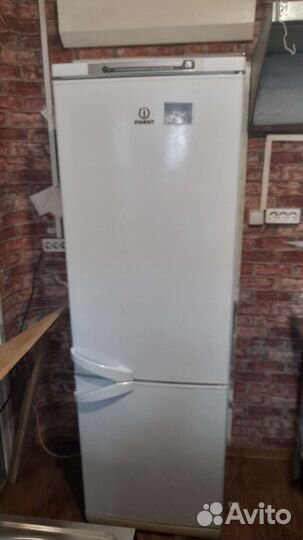 Холодильник