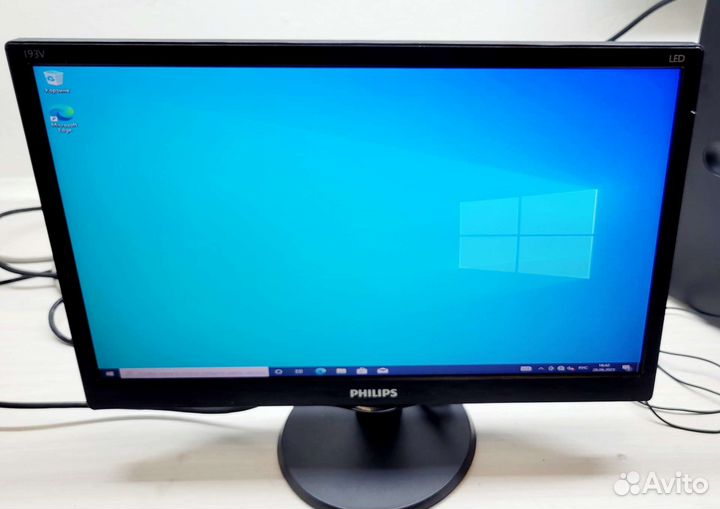 Монитор Philips 193v5l