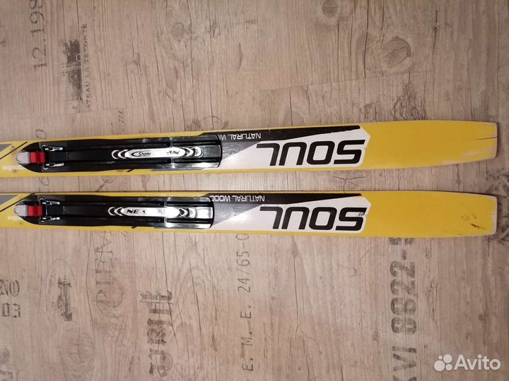 Лыжи беговые детские 120 см