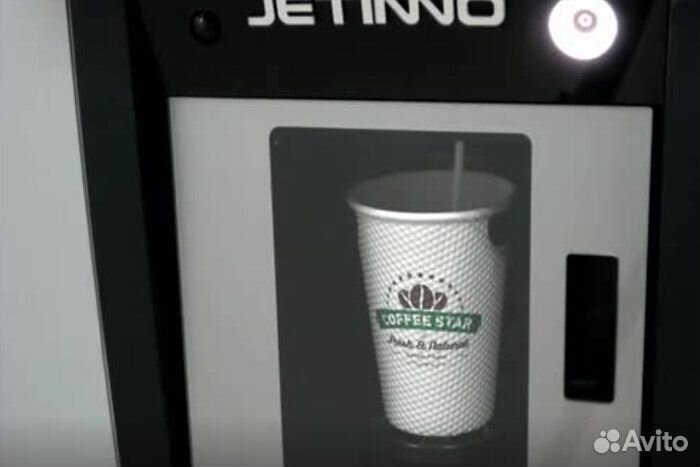 Профессиональная кофемашина для кофейни