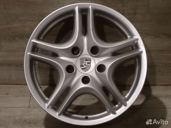 Комплект оригинальных R18 дисков Porsche Cayenne