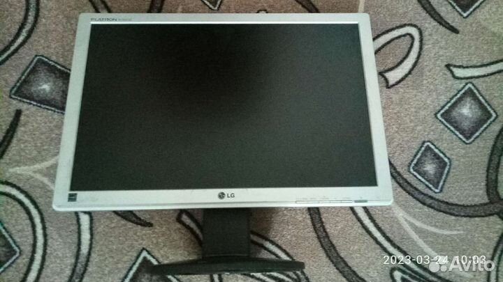 Монитор LG Flatron w1942se