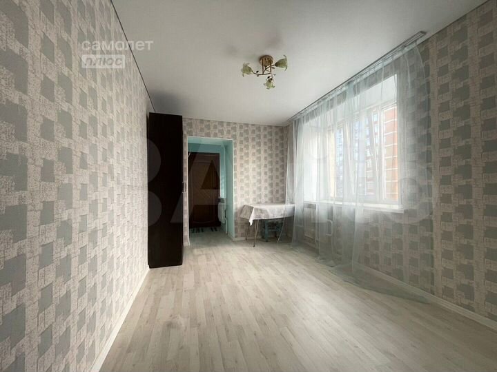 Комната 11,7 м² в 1-к., 10/12 эт.