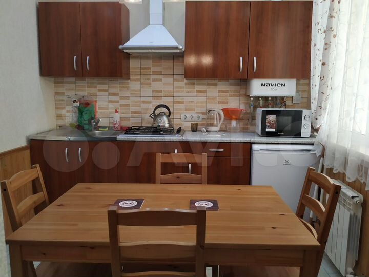 1-к. квартира, 42 м², 1/9 эт.