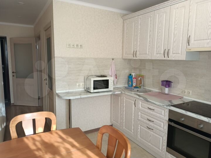 2-к. квартира, 47 м², 6/10 эт.