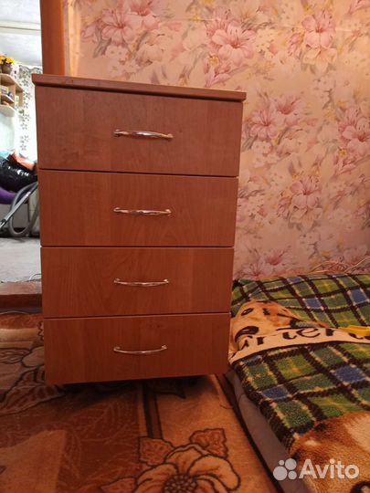 Тумба прикроватная бу