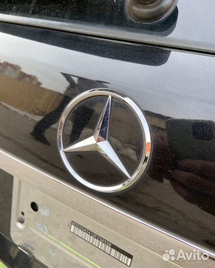 Крышка багажника Mercedes C W204 M 271.950 2008