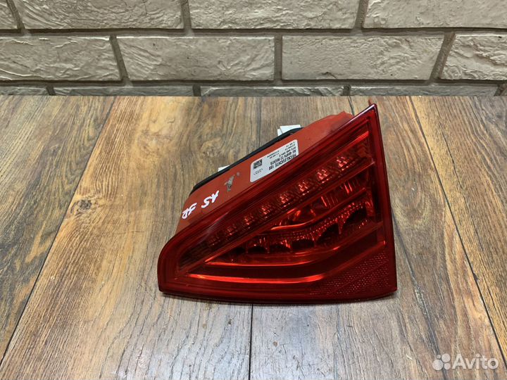 Аudi А5 (8T) Фонарь задний внутренний RH