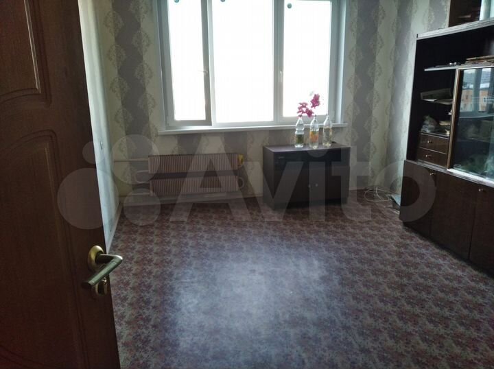 Комната 14 м² в 3-к., 12/12 эт.