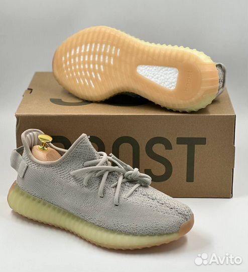 Кроссовки Adidas Yeezy Boost 350