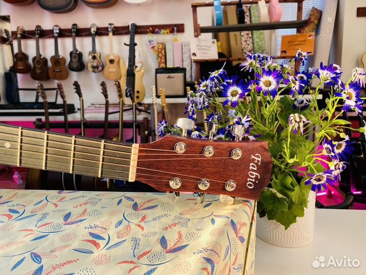 Гитарa Fabio (+Доставка)